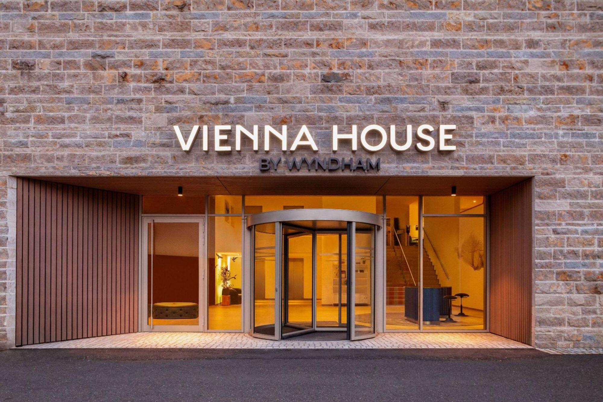 קרונברג אים טאונוס Vienna House By Wyndham Mq Kronberg מראה חיצוני תמונה